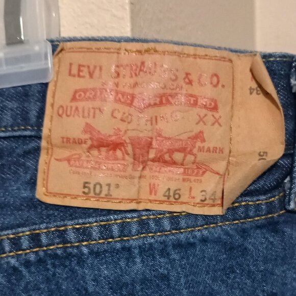 Levi Strauss 501 Blue Denim Jeans Size 46x34 Buttons Fly Straight Leg - Picture 9 of 11